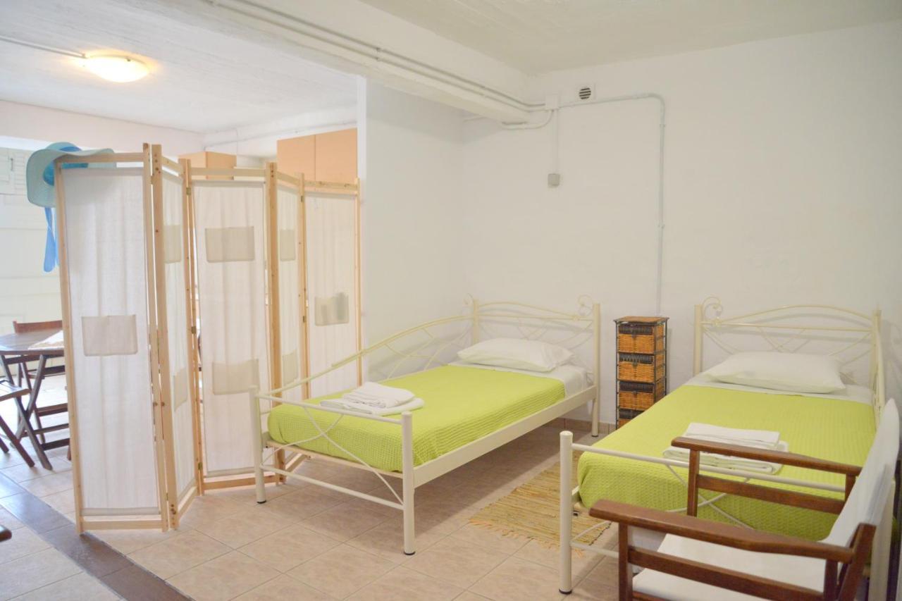 Milos Apartments Kardapis Ground Floor Klima  Kültér fotó